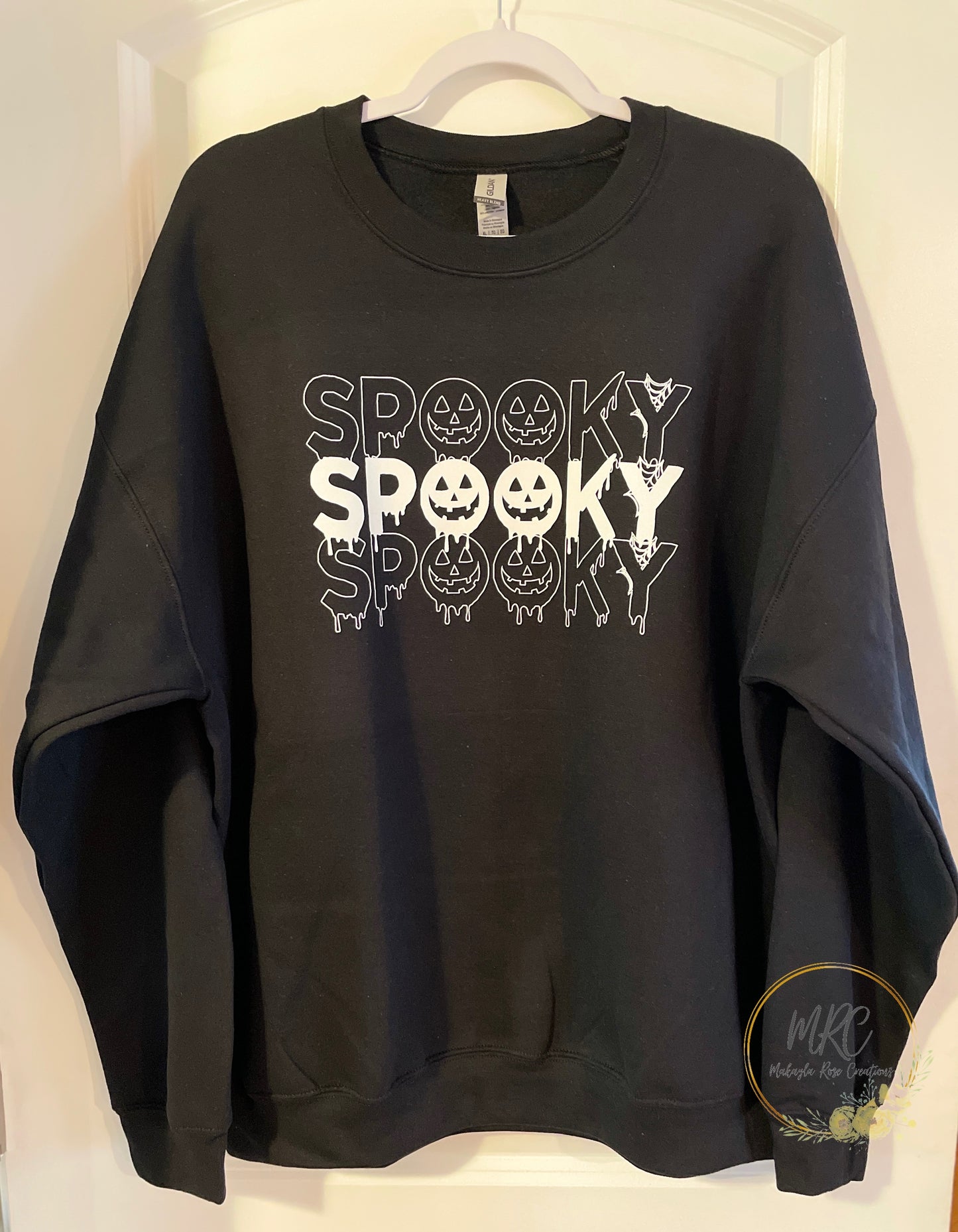 Spooky crew neck